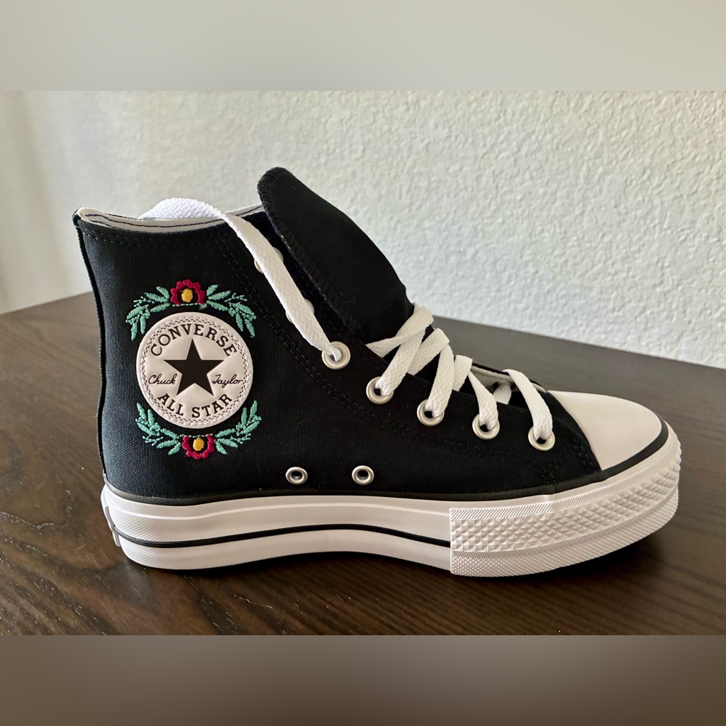 Converse Women's Black And White Embroidered High-Tops